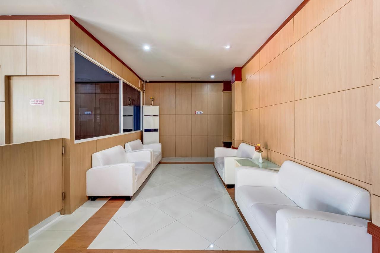 Oyo Flagship 3726 Tembok Batu Residence Tugu Exteriér fotografie